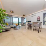 Seaside 5 بنجول