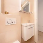 Seaside 5 بنجول