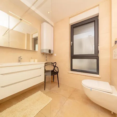Seaside 5 * Banjole