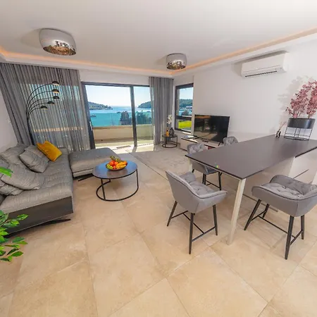 Seaside 5 * بنجول